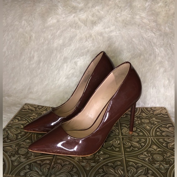 Steve Madden Chocolate Patent Heels - Picture 4 of 16